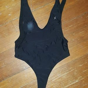 BoutineLA: Black one piece